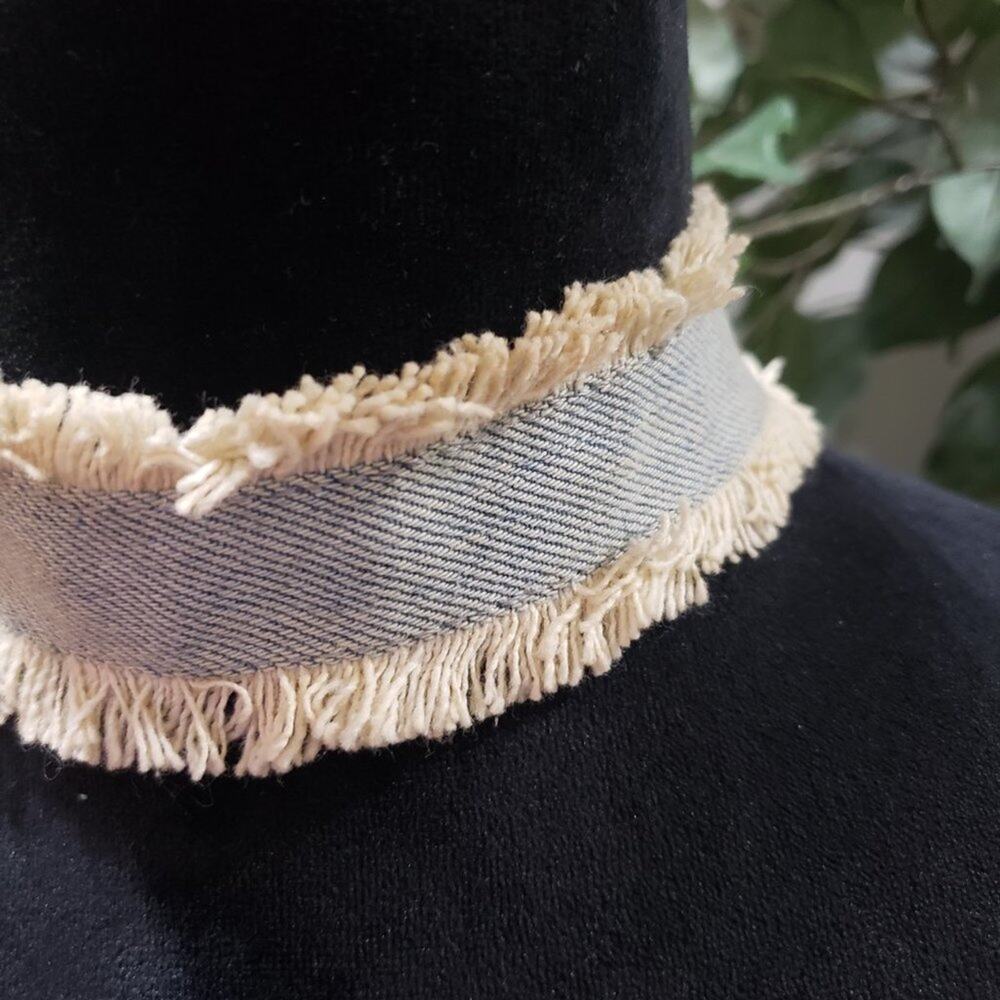 Women's Blue & White Fashion Denim Collar Necklace with Lobster Necklace - Picture 3 of 6